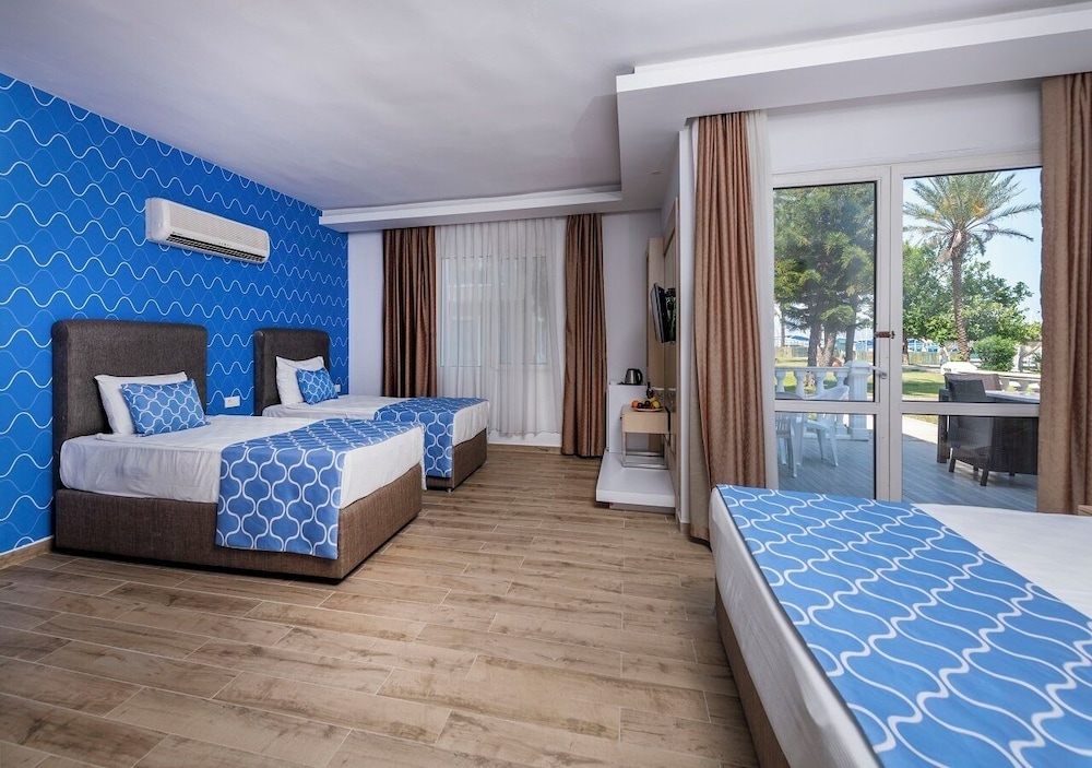 Amara Comfort Resort - All inclusive — Hotel rooms in Kemer
