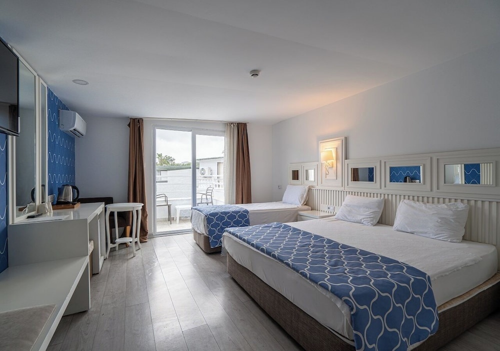 Amara Comfort Resort - All inclusive — Hotel rooms in Kemer
