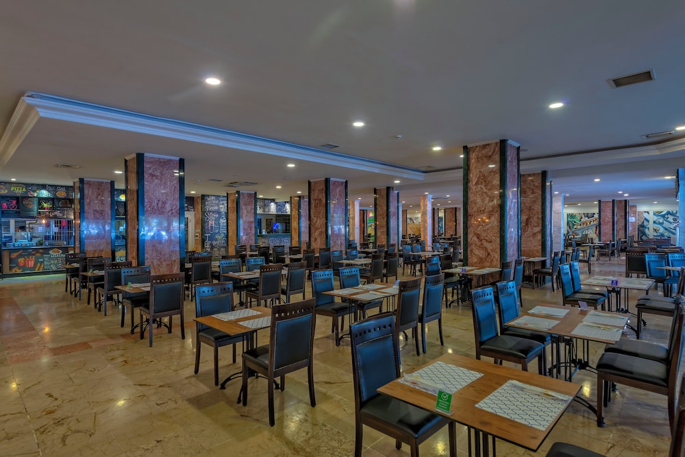 Amara Comfort Resort - All inclusive — Restaurant & bars in Kemer