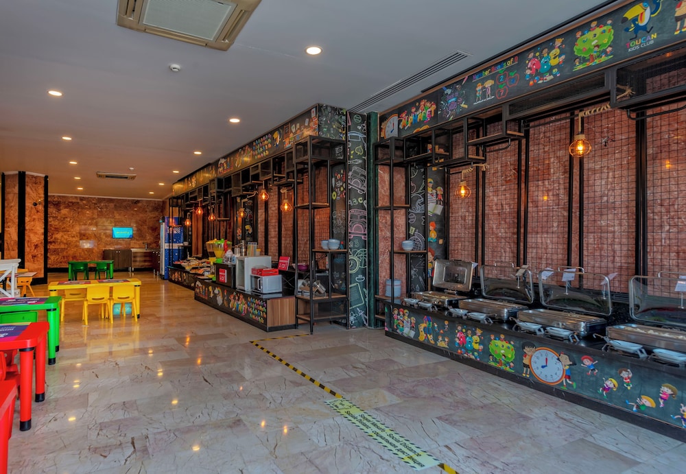 Amara Comfort Resort - All inclusive — Restaurant & bars in Kemer
