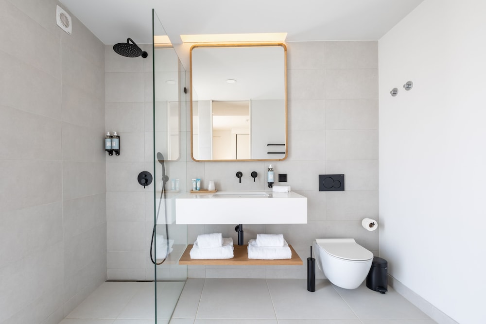 White Shell Beach Villas — Hotel rooms in Armação de Pêra, Faro