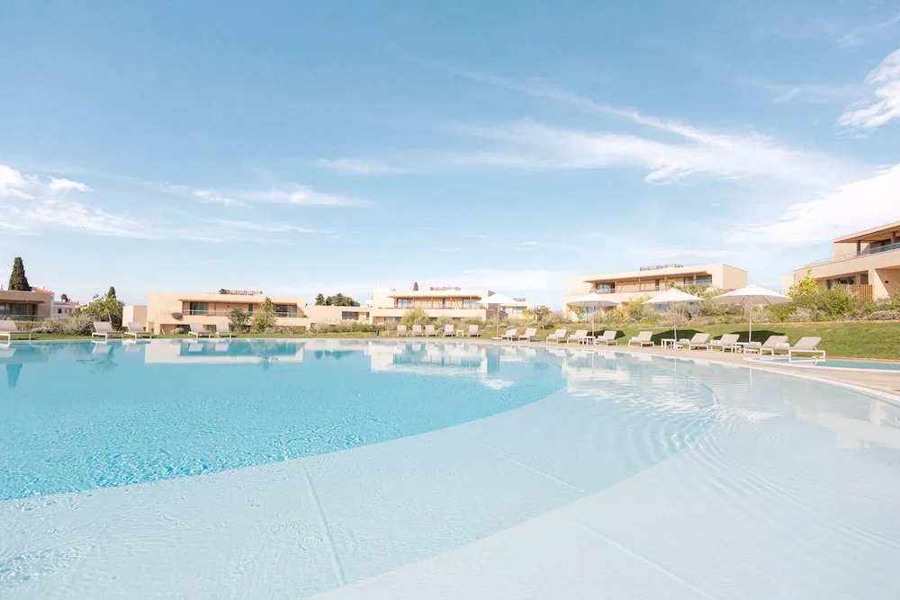 White Shell Beach Villas