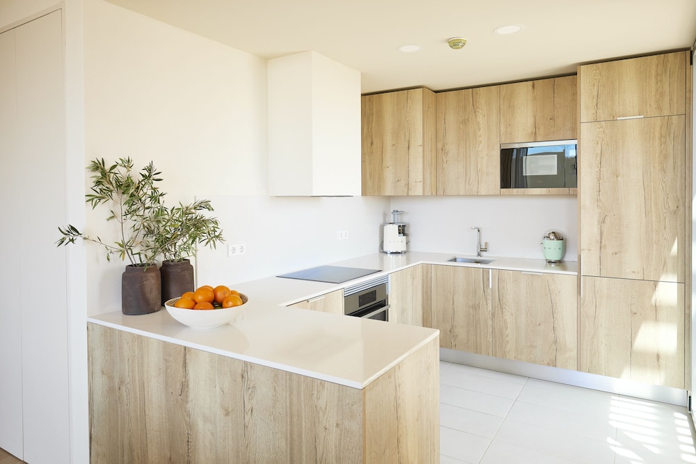White Shell Beach Villas — Hotel rooms in Armação de Pêra, Faro