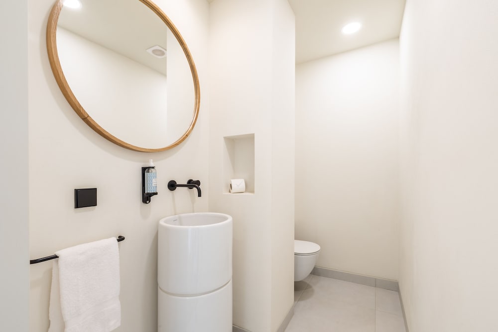 White Shell Beach Villas — Hotel rooms in Armação de Pêra, Faro