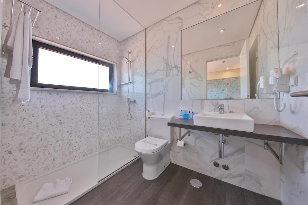 Agua Hotels Alvor Jardim — Hotel rooms in Alvor, Faro