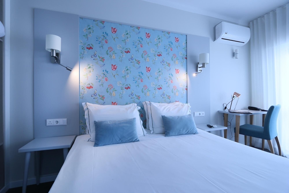 Agua Hotels Alvor Jardim — Hotel rooms in Alvor, Faro