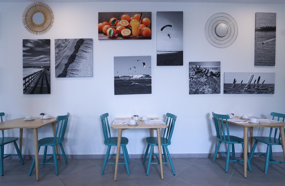 Agua Hotels Alvor Jardim — Restaurant & bars in Alvor, Faro