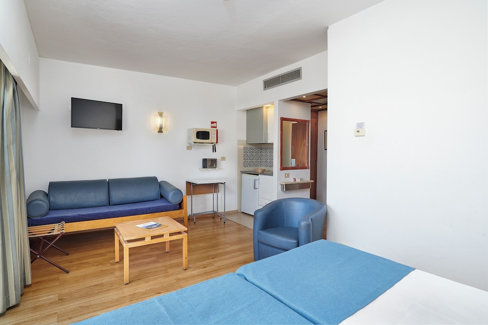 Hotel Apartamento Brisa Sol — Hotel rooms in Albufeira, Faro