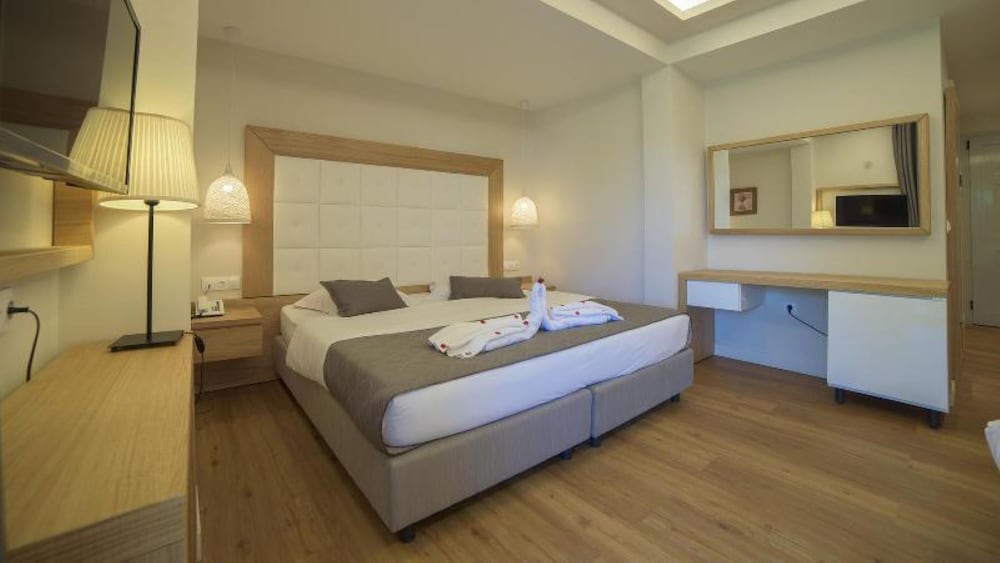 Akron Seascape Resort by Anayia All Inclusive Resorts — Hotel rooms in Sidari, Ionian Islands