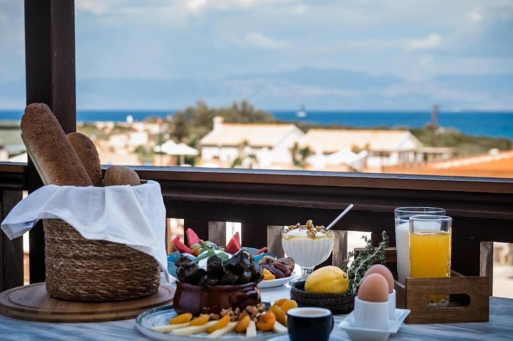 Akron Seascape Resort by Anayia All Inclusive Resorts — Restaurant & bars in Sidari, Ionian Islands