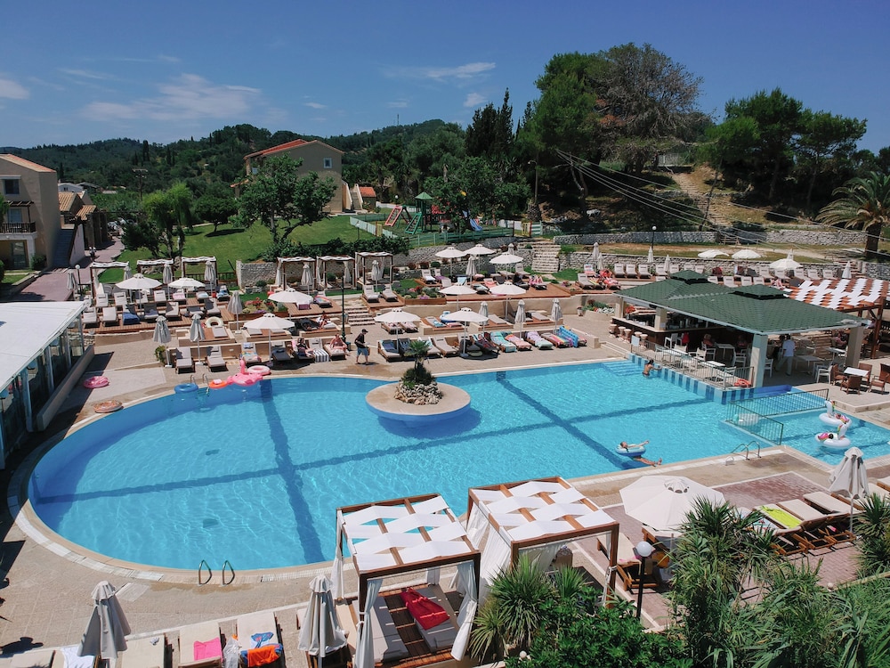 Akron Seascape Resort by Anayia All Inclusive Resorts — Swimming pool in Sidari, Ionian Islands