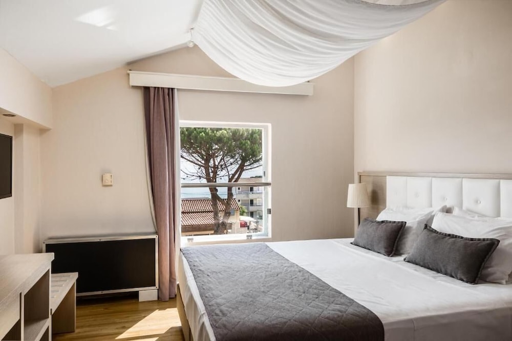 Akron Seascape Resort by Anayia All Inclusive Resorts — Hotel rooms in Sidari, Ionian Islands