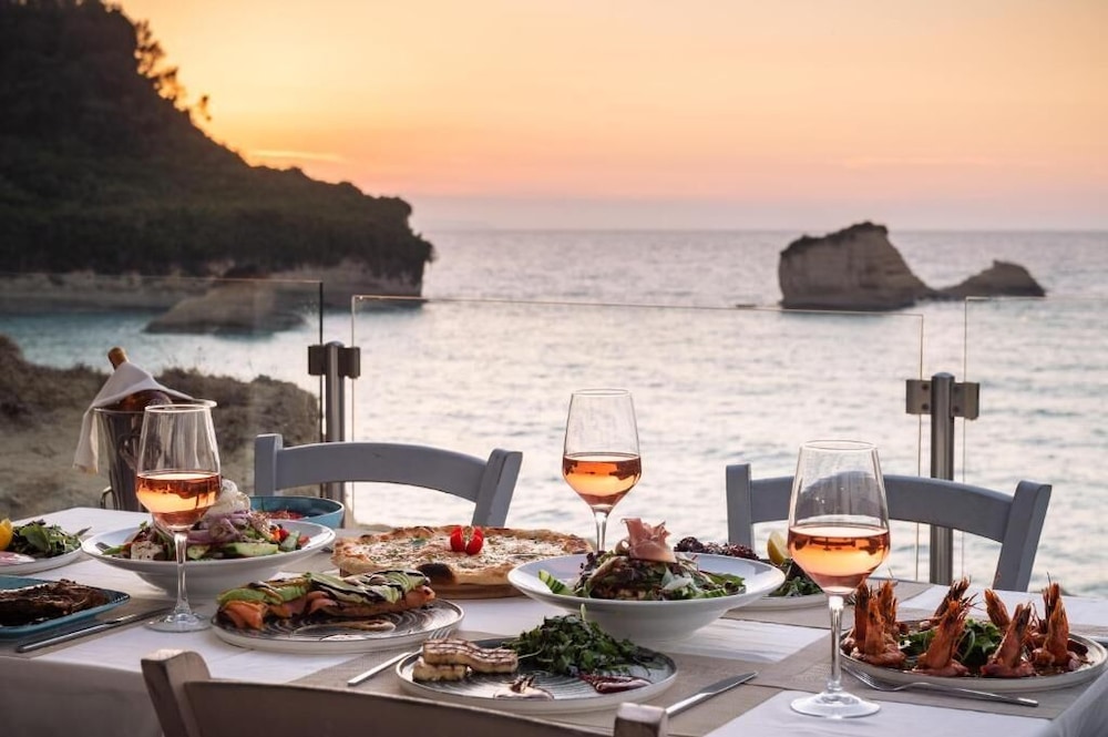Akron Seascape Resort by Anayia All Inclusive Resorts — Restaurant & bars in Sidari, Ionian Islands
