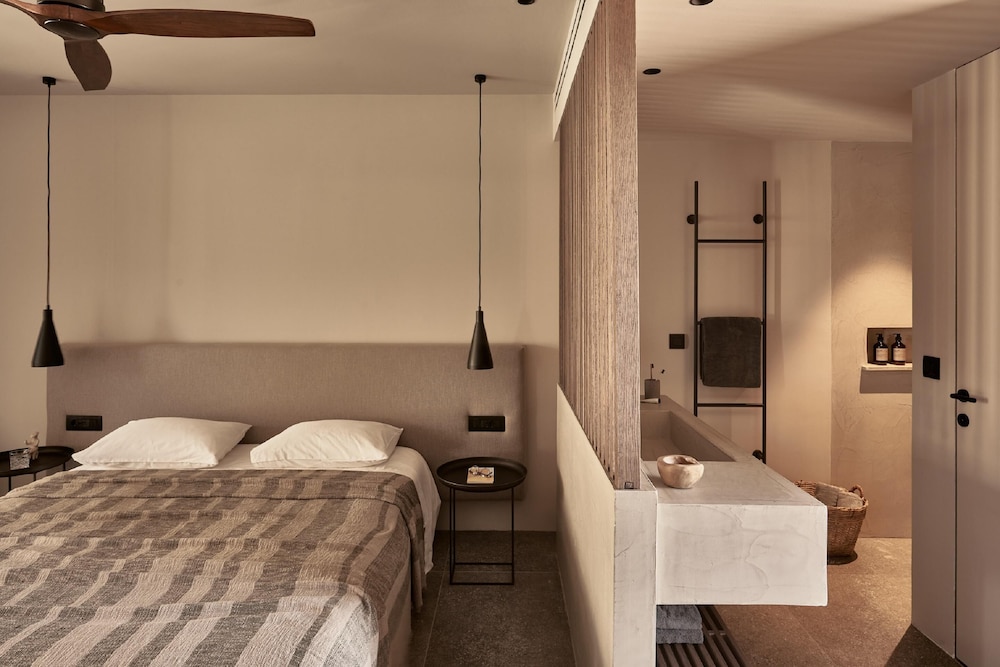 Theros All Suite Hotel - Adults Only — Hotel rooms in Kos Town, South Aegean