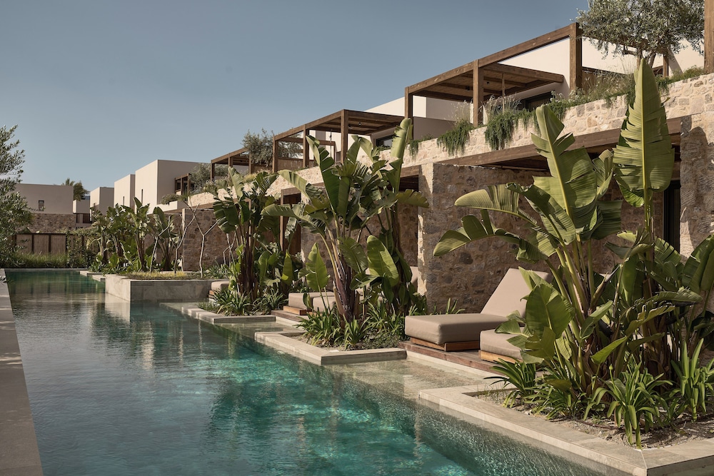 Theros All Suite Hotel - Adults Only — Swimming pool in Kos Town, South Aegean