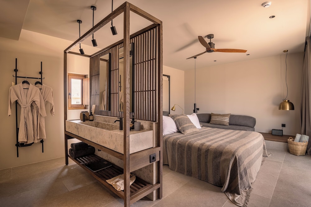 Theros All Suite Hotel - Adults Only — Hotel rooms in Kos Town, South Aegean