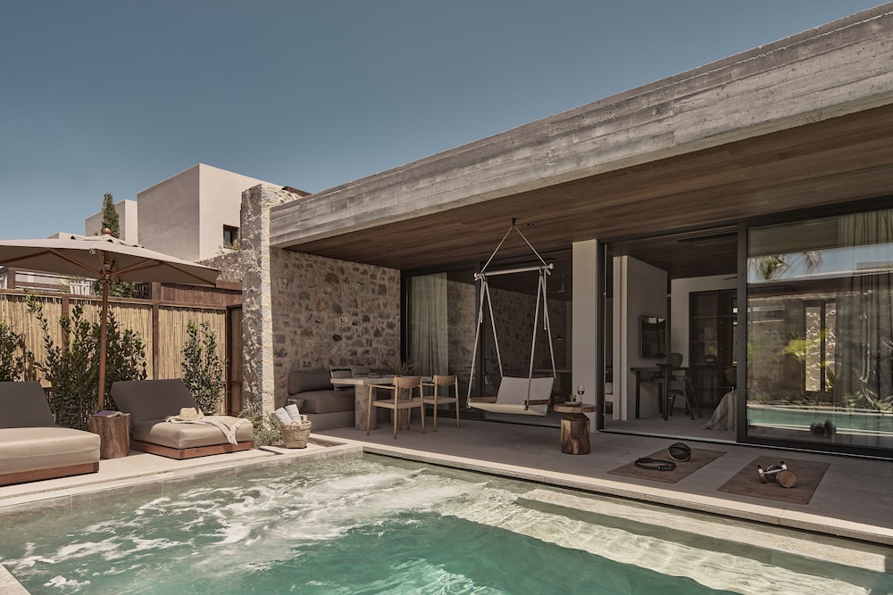 Theros All Suite Hotel - Adults Only — Swimming pool in Kos Town, South Aegean