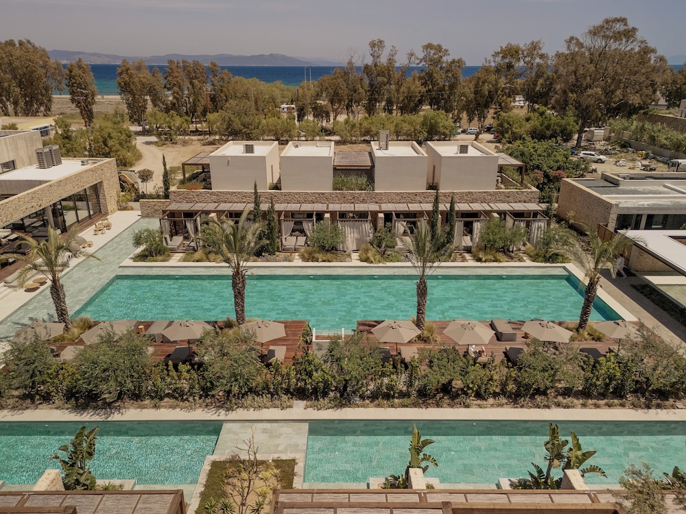 Theros All Suite Hotel - Adults Only — Swimming pool in Kos Town, South Aegean