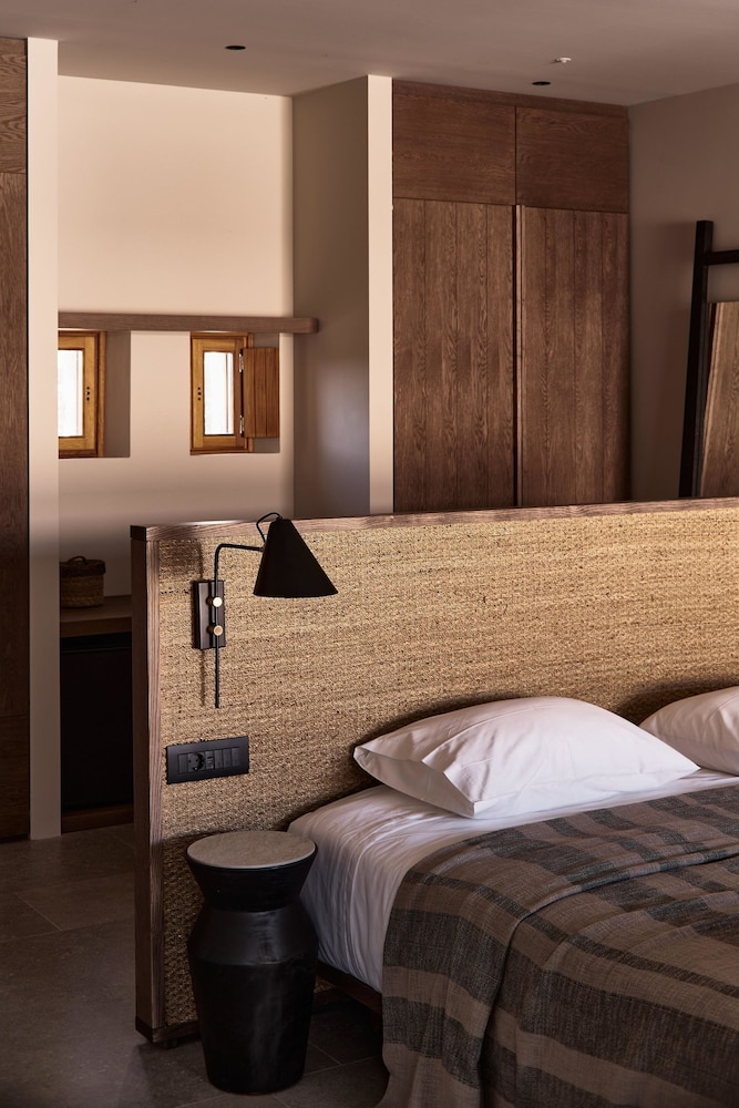 Theros All Suite Hotel - Adults Only — Hotel rooms in Kos Town, South Aegean