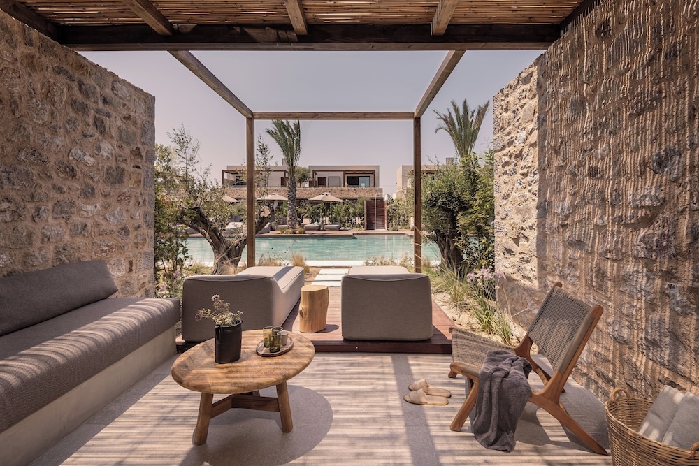 Theros All Suite Hotel - Adults Only — Swimming pool in Kos Town, South Aegean