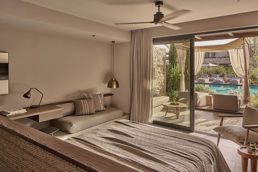 Theros All Suite Hotel - Adults Only — Hotel rooms in Kos Town, South Aegean