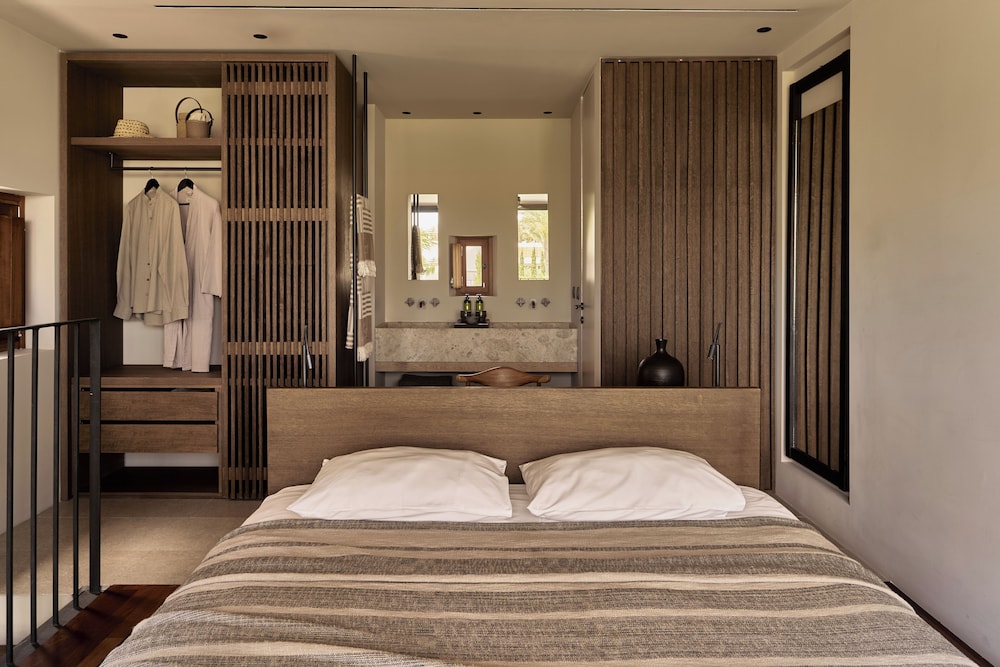 Theros All Suite Hotel - Adults Only — Hotel rooms in Kos Town, South Aegean