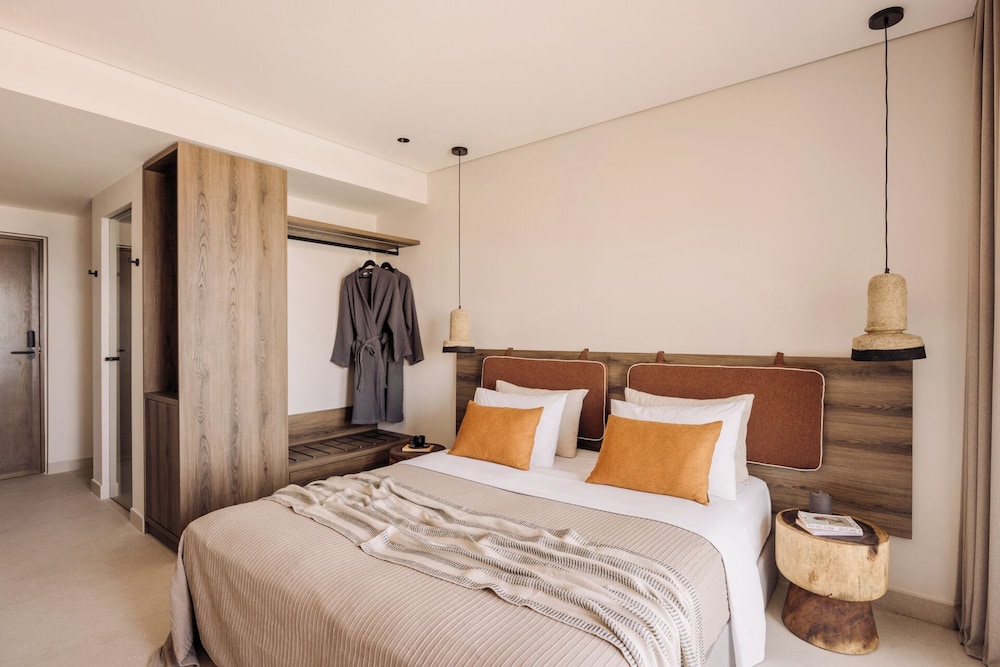 Cabo — Hotel rooms in Lefkimmi (Corfu), Ionian Islands