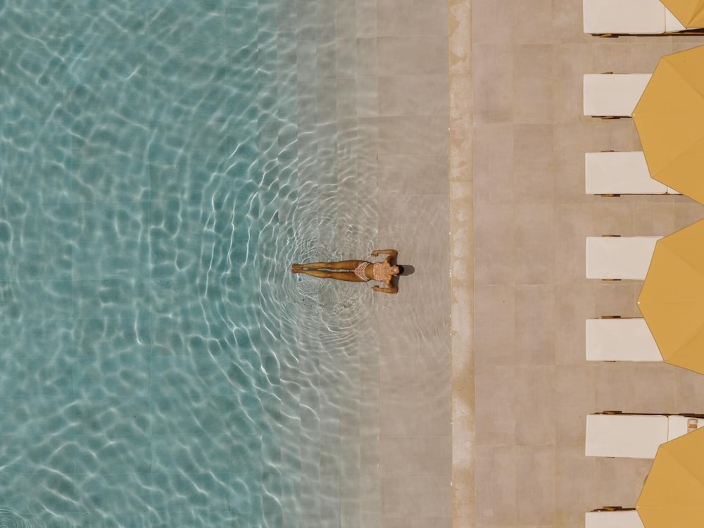 Cabo — Swimming pool in Lefkimmi (Corfu), Ionian Islands