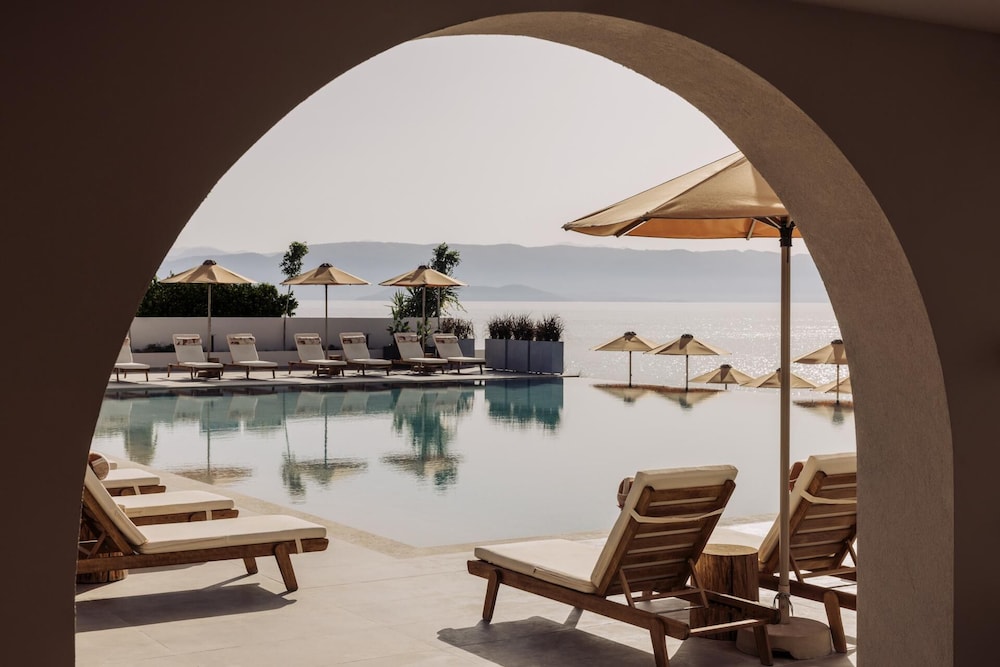Cabo — Swimming pool in Lefkimmi (Corfu), Ionian Islands