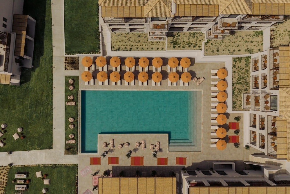 Cabo — Swimming pool in Lefkimmi (Corfu), Ionian Islands