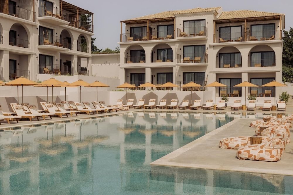 Cabo — Swimming pool in Lefkimmi (Corfu), Ionian Islands