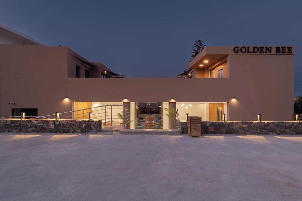 Golden Bee Lifestyle — Hotel building in Stalida