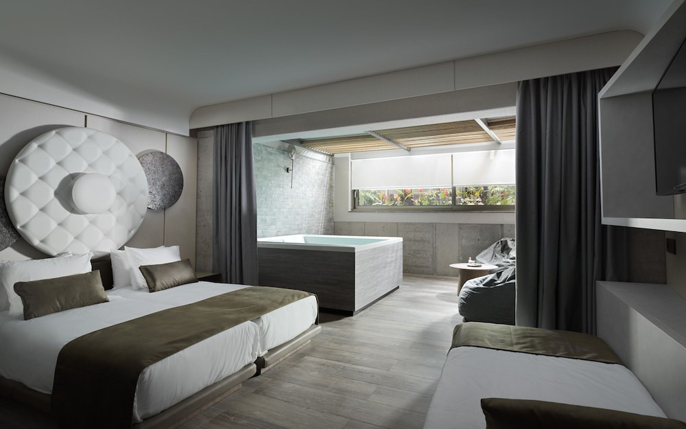 Nautilux Rethymno by Mage Hotels — Hotel rooms in Rethymnon