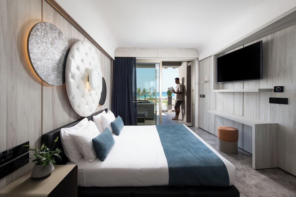Nautilux Rethymno by Mage Hotels — Hotel rooms in Rethymnon