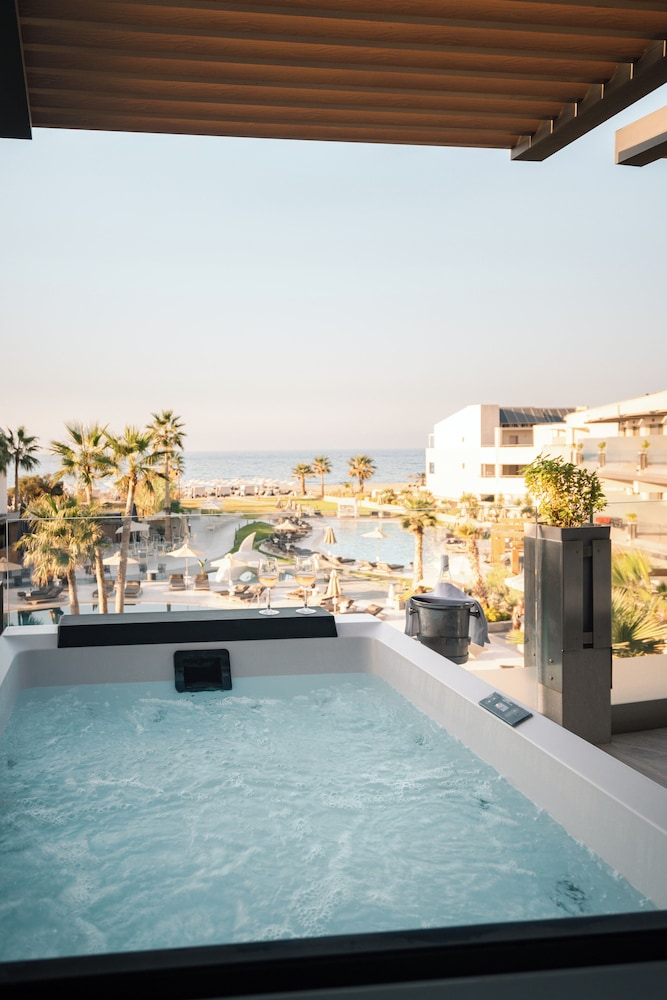 Nautilux Rethymno by Mage Hotels — Hotel rooms in Rethymnon