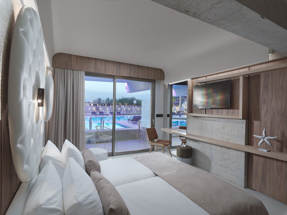 Nautilux Rethymno by Mage Hotels — Hotel rooms in Rethymnon