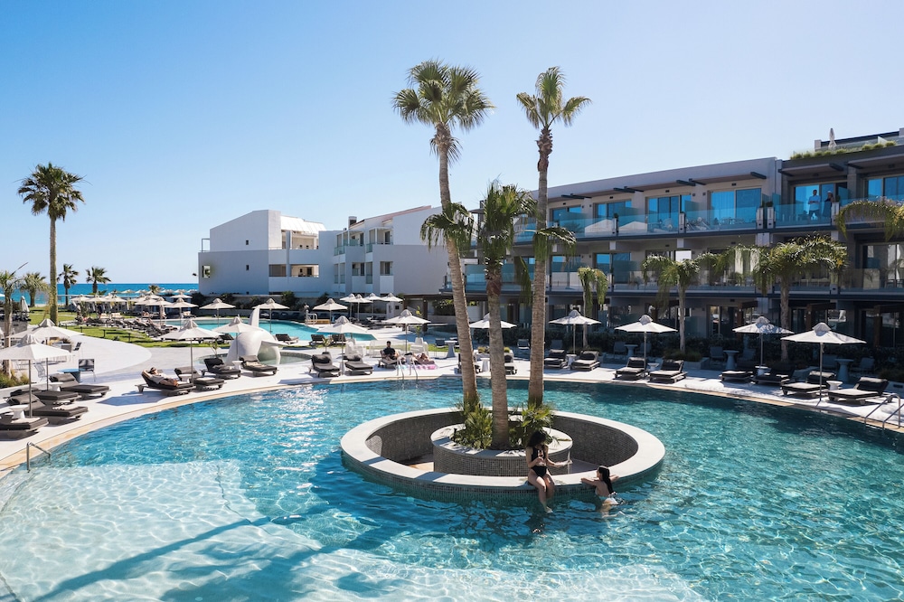 Nautilux Rethymno by Mage Hotels — Swimming pool in Rethymnon