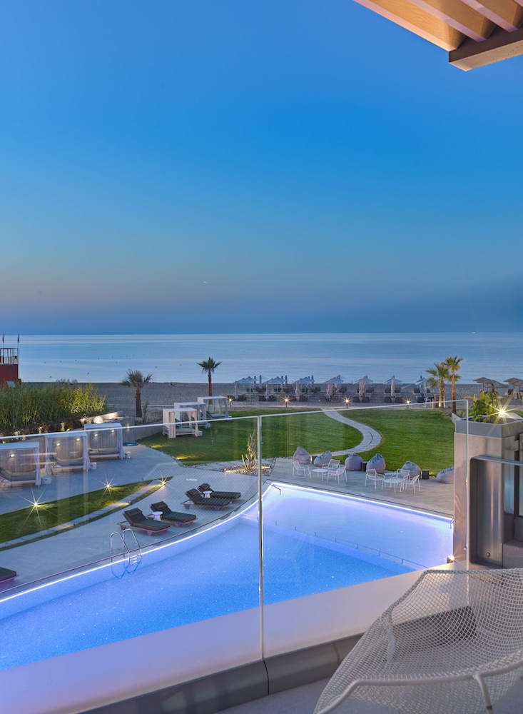 Nautilux Rethymno by Mage Hotels — Swimming pool in Rethymnon