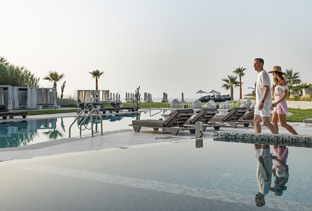 Nautilux Rethymno by Mage Hotels — Swimming pool in Rethymnon