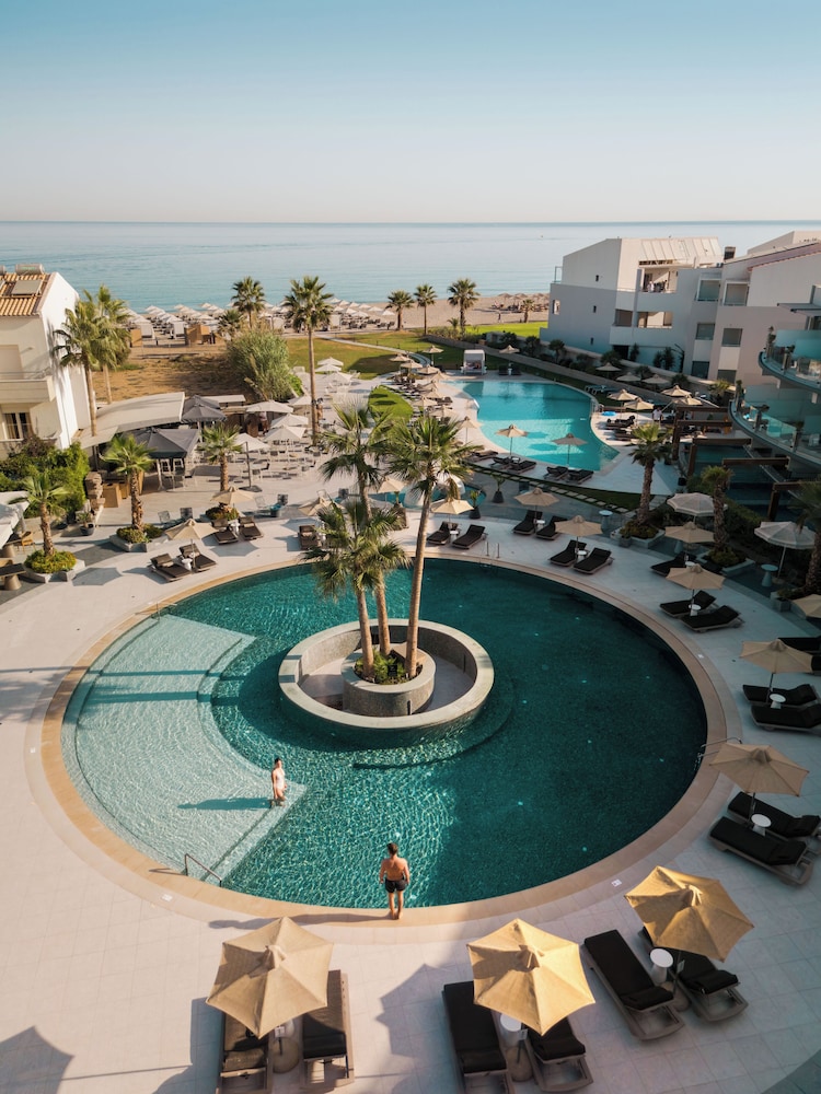 Nautilux Rethymno by Mage Hotels — Swimming pool in Rethymnon