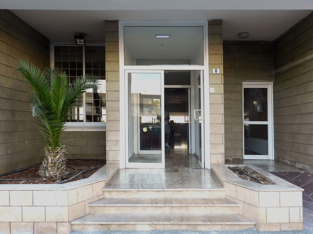 Evabelle Napa Hotel Apartments — Hotel building in Ayia Napa, Famagusta Region
