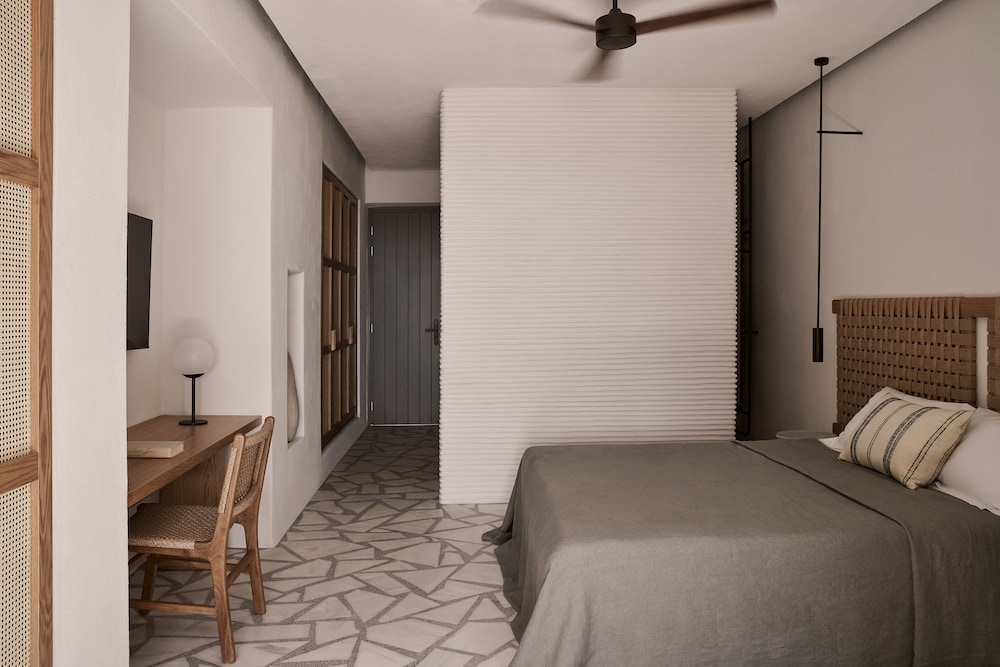 Archipelagos All Suites — Hotel rooms in Elia, South Aegean