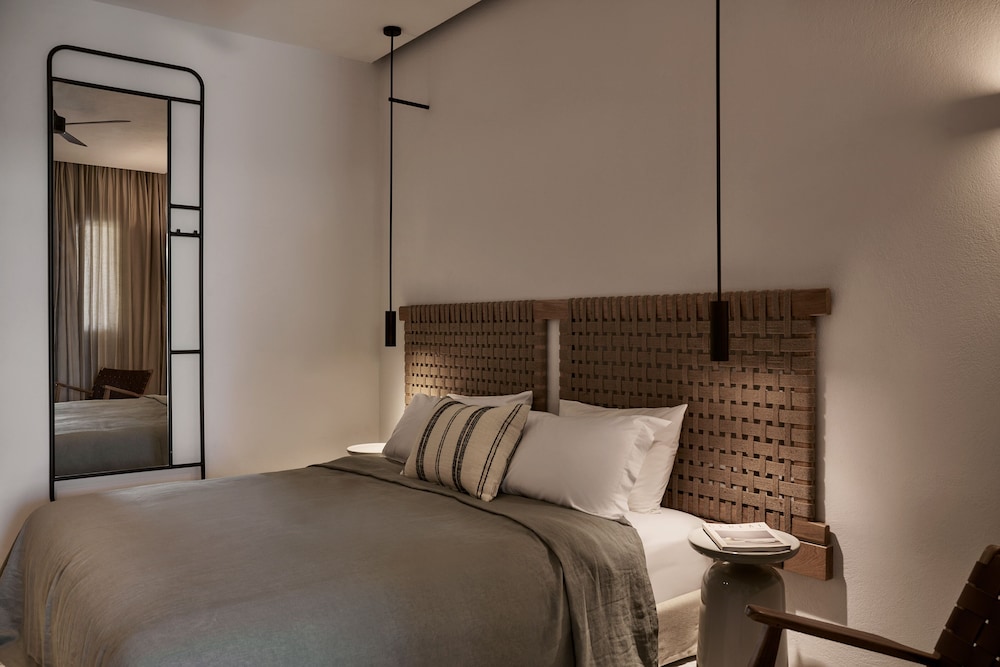 Archipelagos All Suites — Hotel rooms in Elia, South Aegean