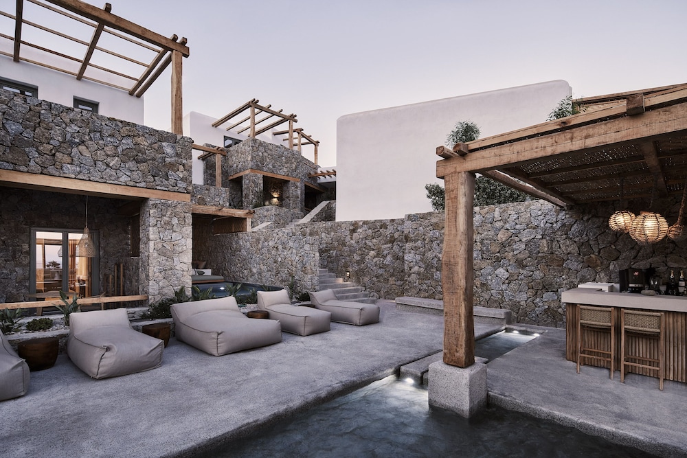 Archipelagos All Suites — Hotel building in Elia, South Aegean