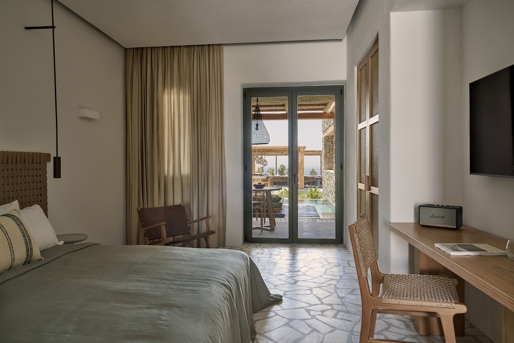 Archipelagos All Suites — Hotel rooms in Elia, South Aegean