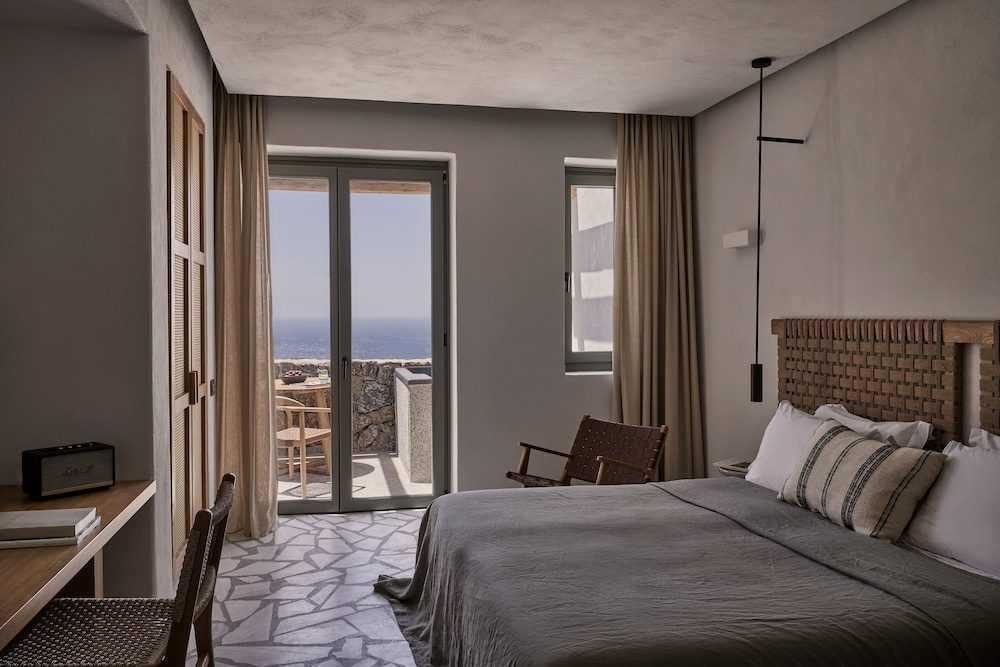 Archipelagos All Suites — Hotel rooms in Elia, South Aegean