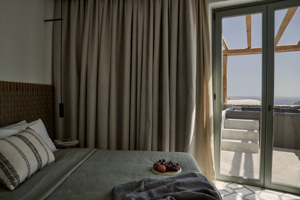Archipelagos All Suites — Hotel rooms in Elia, South Aegean