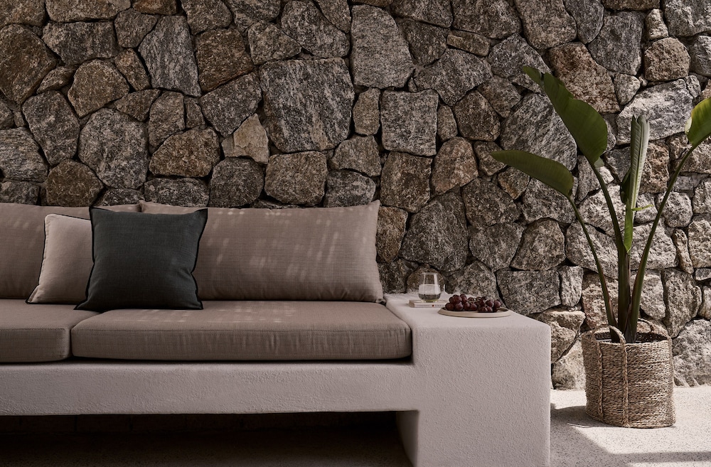 Archipelagos All Suites — Hotel building in Elia, South Aegean