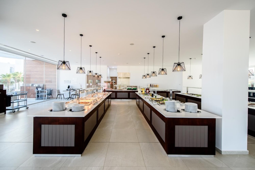 Eleana Hotel — Restaurant & bars in Ayia Napa, Famagusta Region
