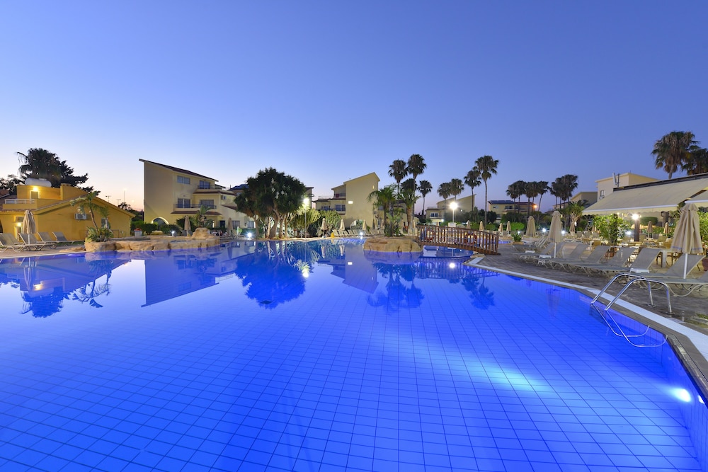 Makronisos Holiday Village - zdjęcie 3